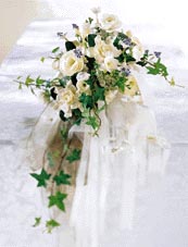 cascading ivory bridal bouquet
